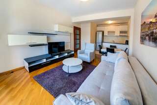 Апартаменты Apartments 28 Подгорица Апартаменты Делюкс-2